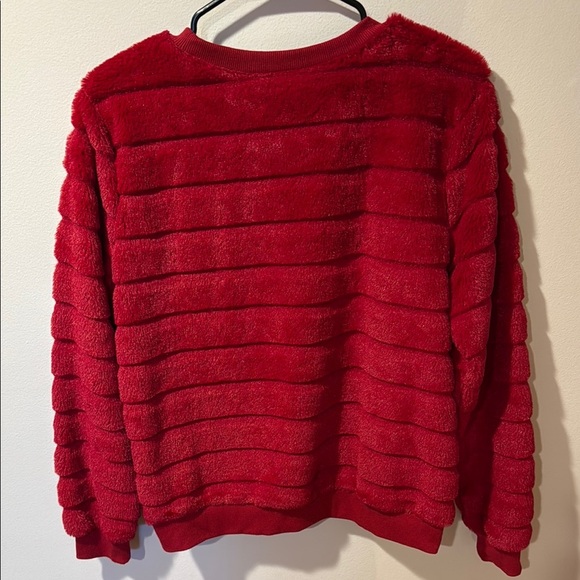 Red faux fur Sweater - Picture 5 of 7